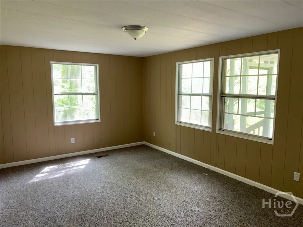 10817 Double Bridges Road Arnoldsville GA 30619