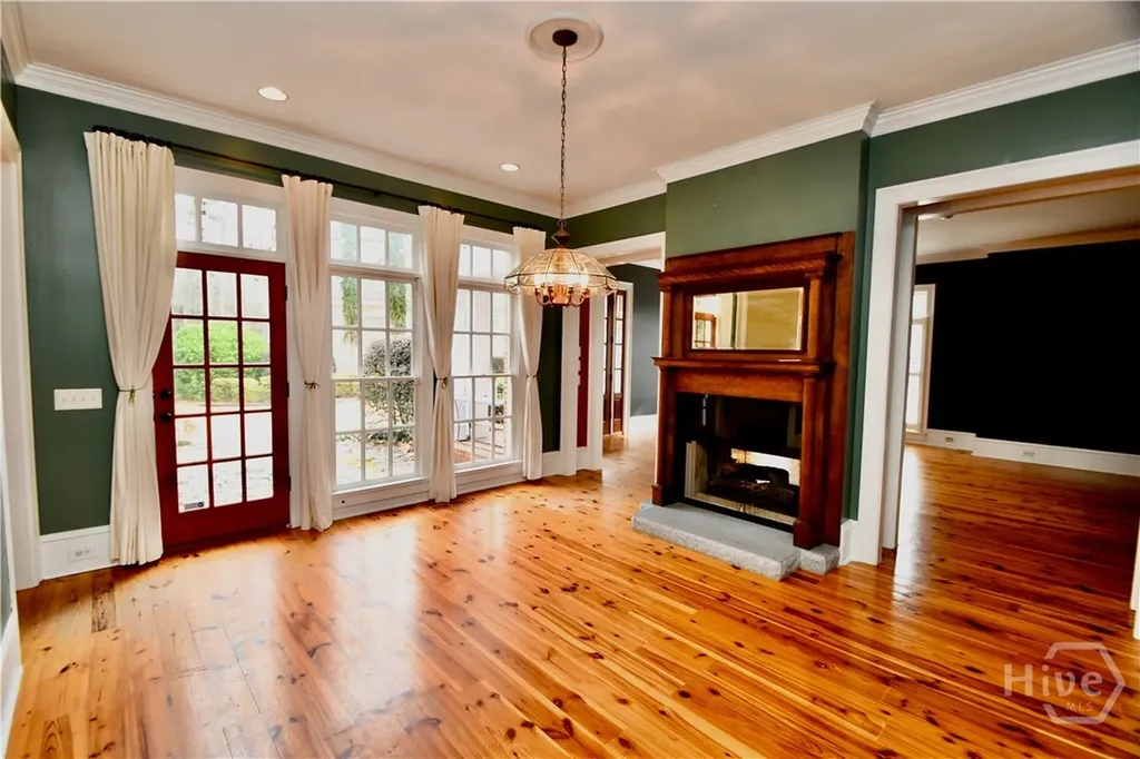 6 Oak Grove Road Athens GA 30607