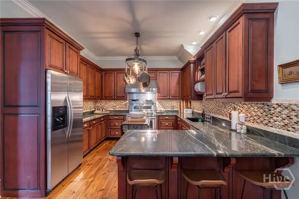 6 Oak Grove Road Athens GA 30607