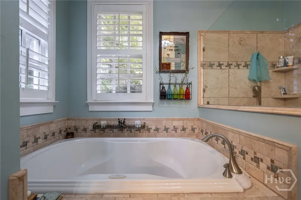 6 Oak Grove Road Athens GA 30607