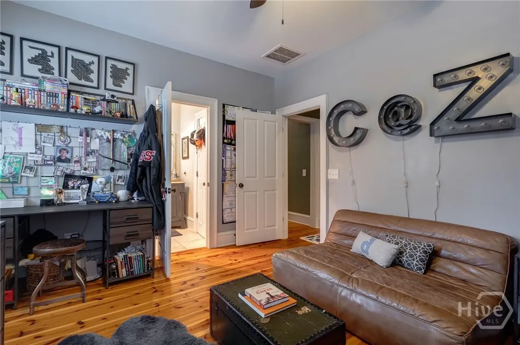 6 Oak Grove Road Athens GA 30607