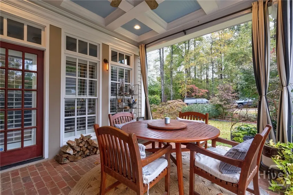 6 Oak Grove Road Athens GA 30607