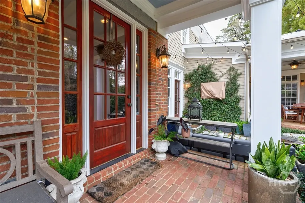 6 Oak Grove Road Athens GA 30607