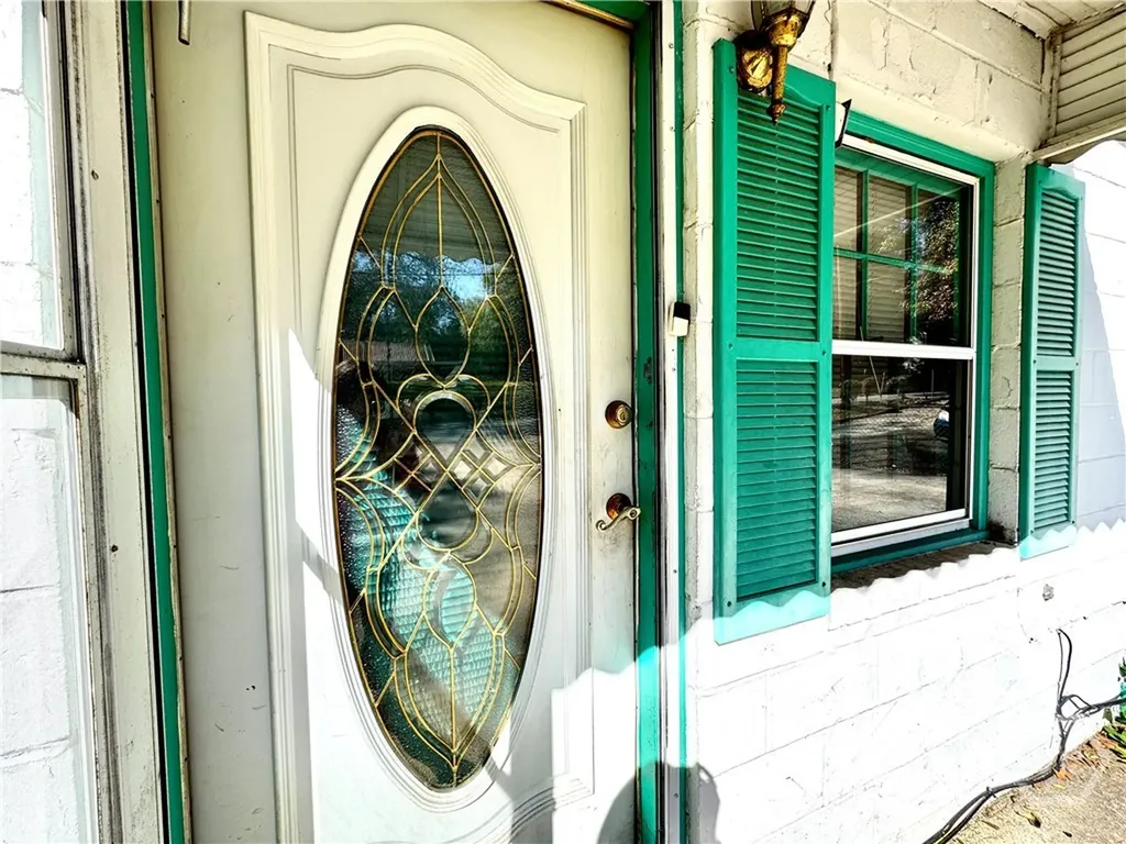 111 N Dublin Street Athens GA 30601