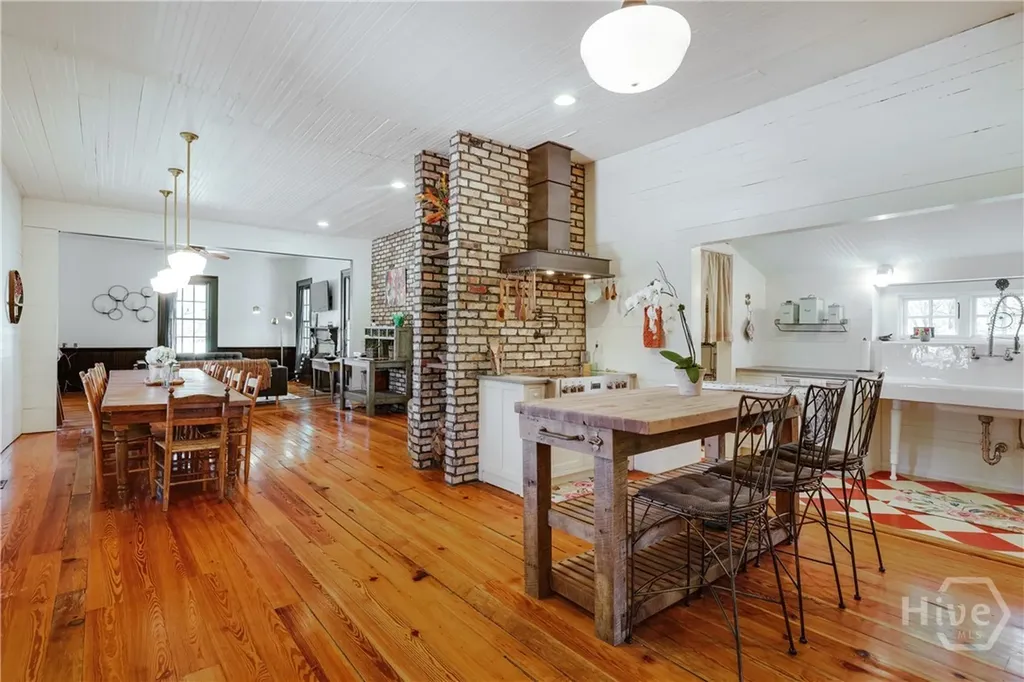 4990 Barnett Shoals Road Athens GA 30605