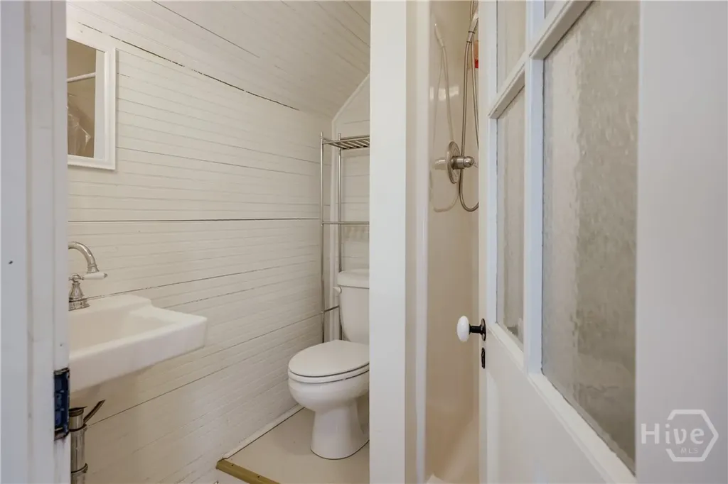 4990 Barnett Shoals Road Athens GA 30605