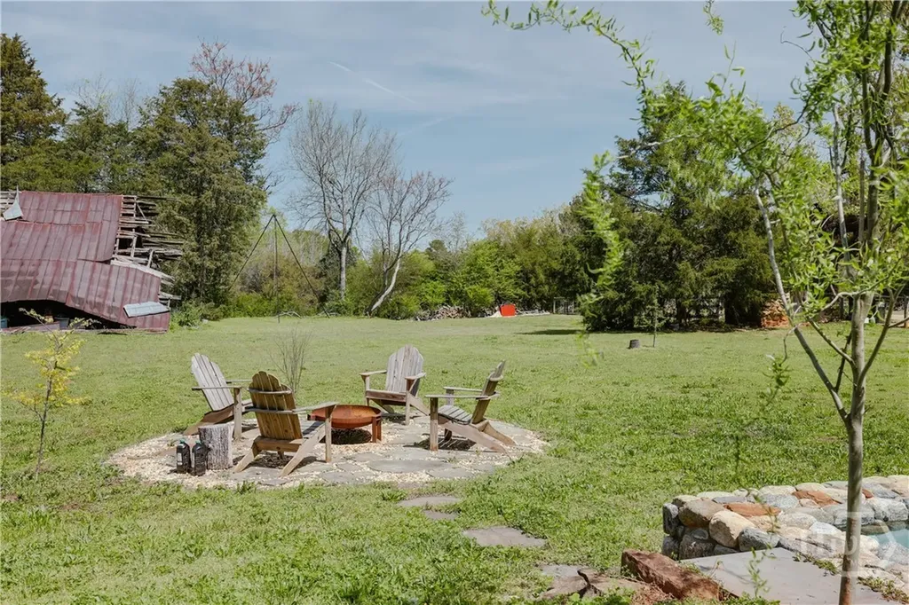 4990 Barnett Shoals Road Athens GA 30605