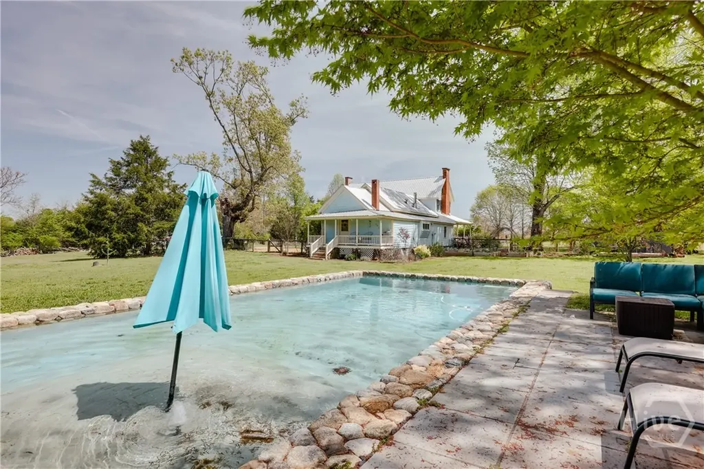 4990 Barnett Shoals Road Athens GA 30605