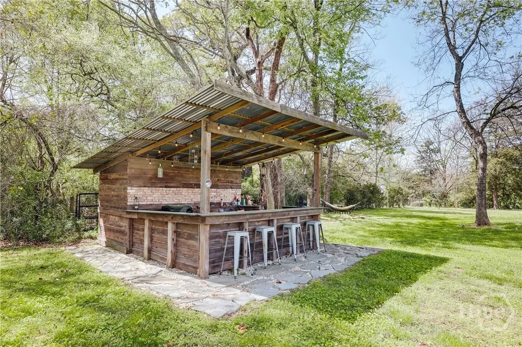 4990 Barnett Shoals Road Athens GA 30605