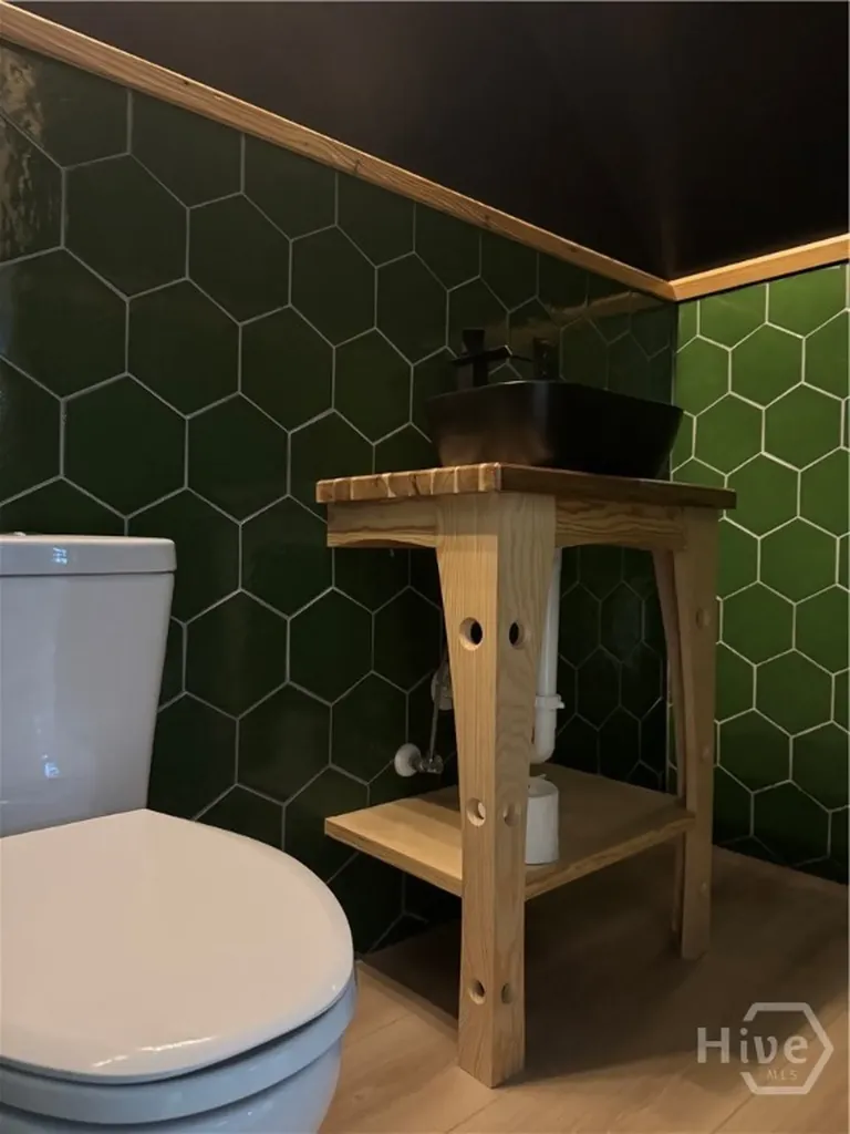 198 Flint Athens GA 30601