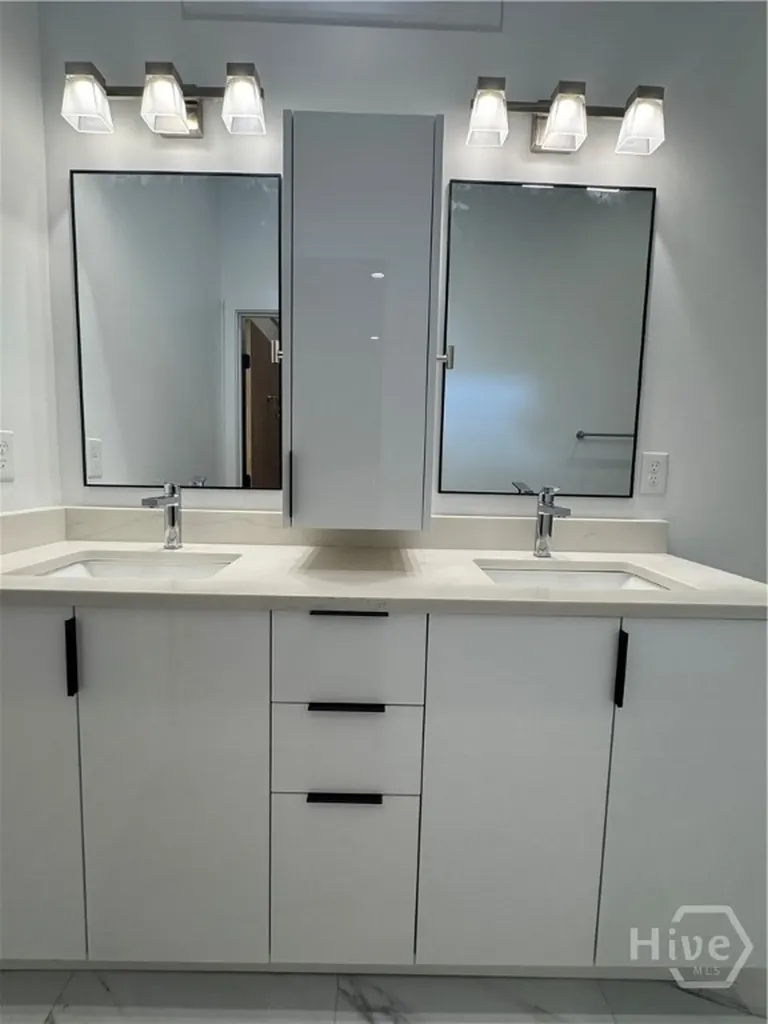 198 Flint Athens GA 30601