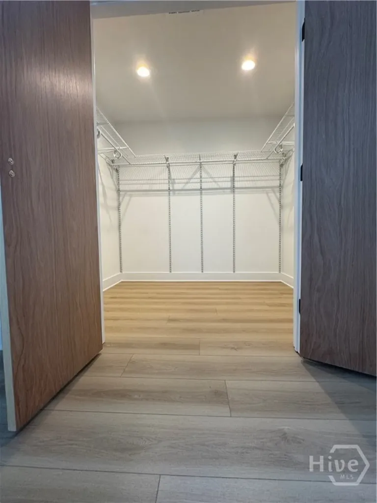 198 Flint Athens GA 30601