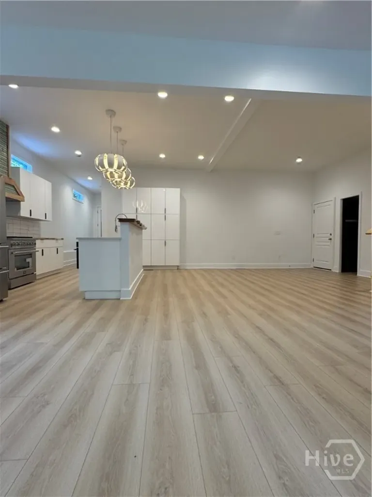 198 Flint Athens GA 30601