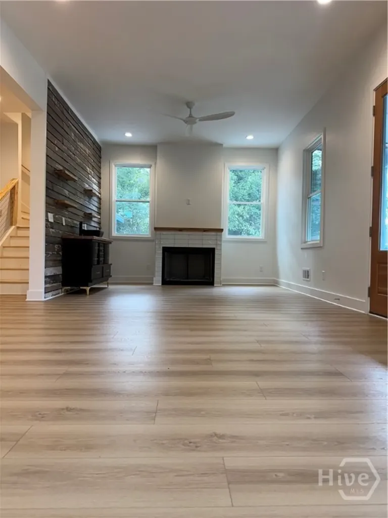 198 Flint Athens GA 30601