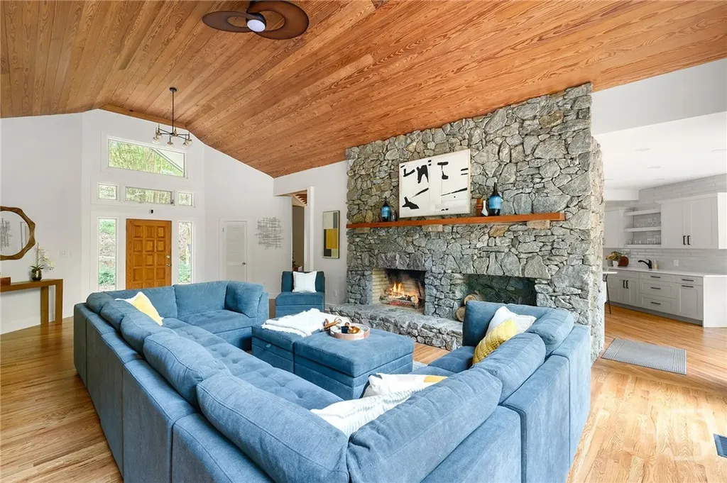 134 Tanner Bluff Athens GA 30606