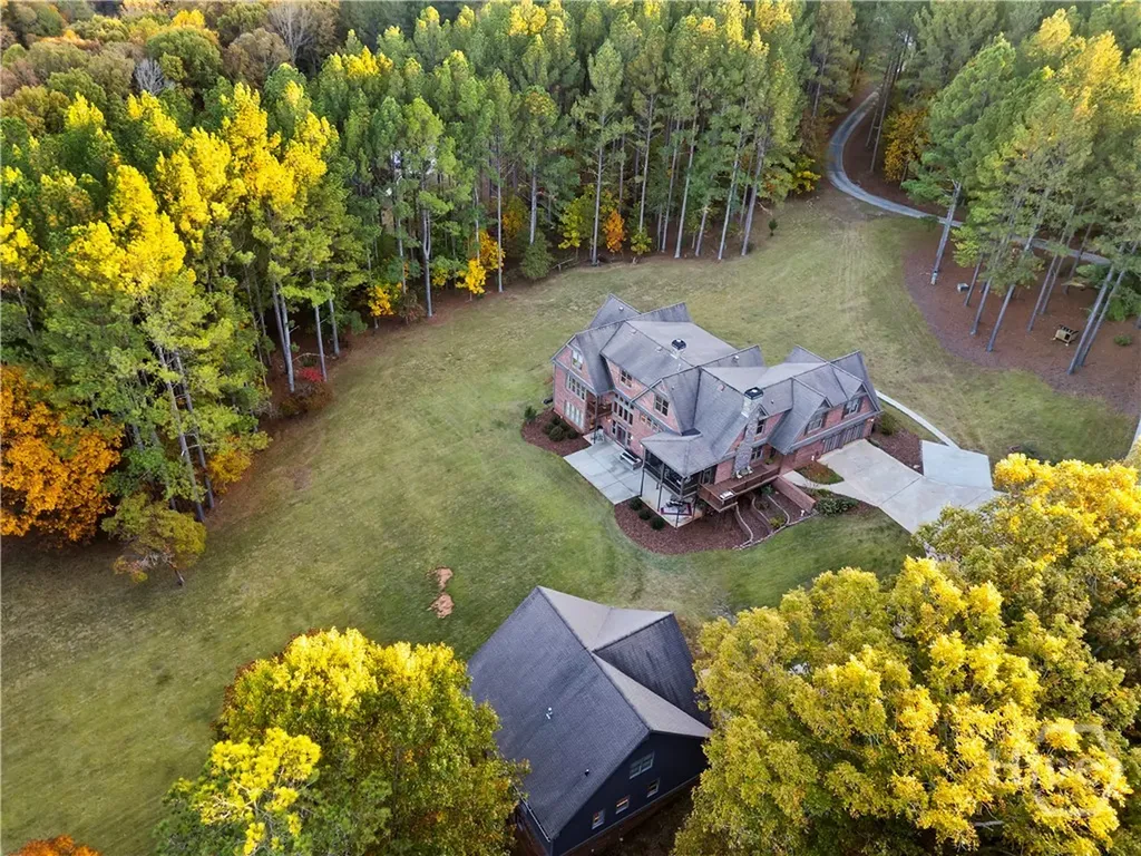 1070 Riverwalk Pointe Road Bishop GA 30621