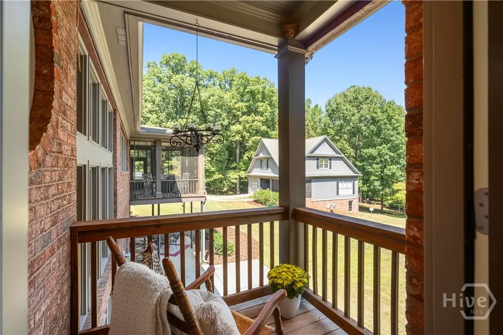 1070 Riverwalk Pointe Road Bishop GA 30621