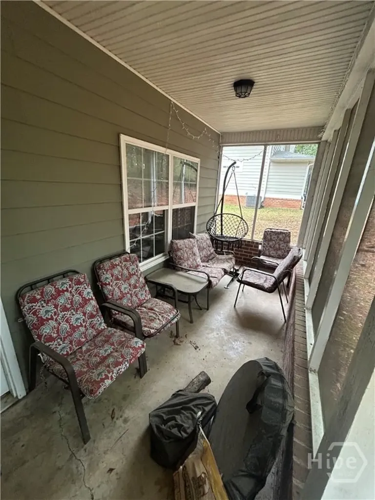 1585 Cedar Shoals Drive Athens GA 30605