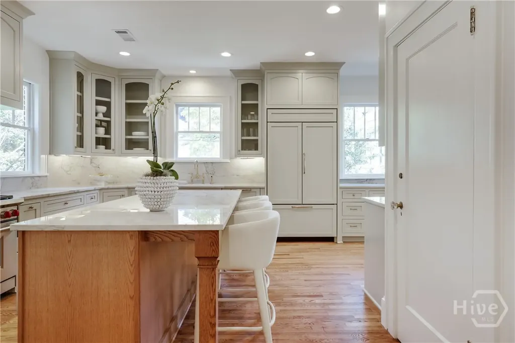 221 University Drive Athens GA 30605