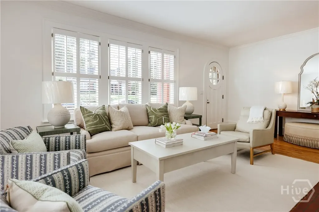 221 University Drive Athens GA 30605