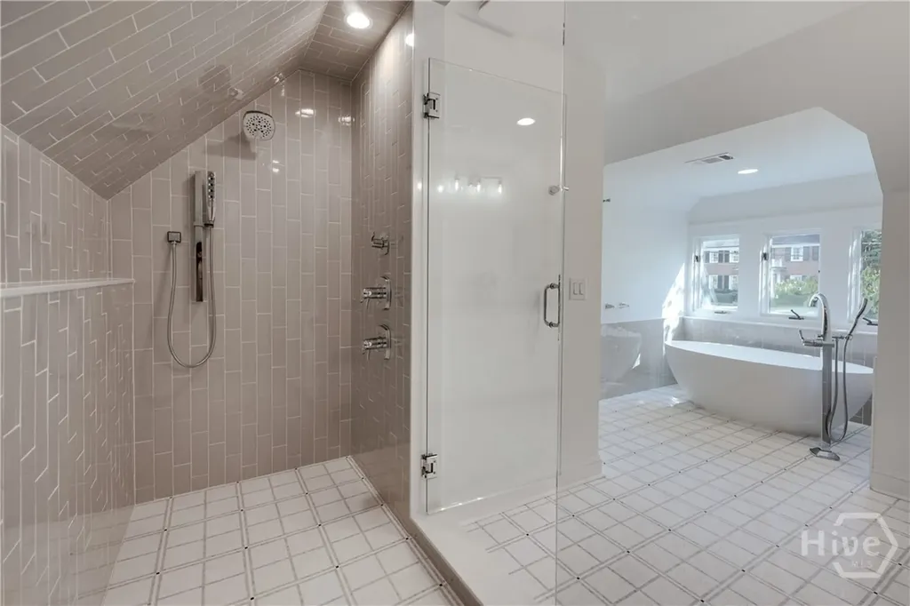 221 University Drive Athens GA 30605