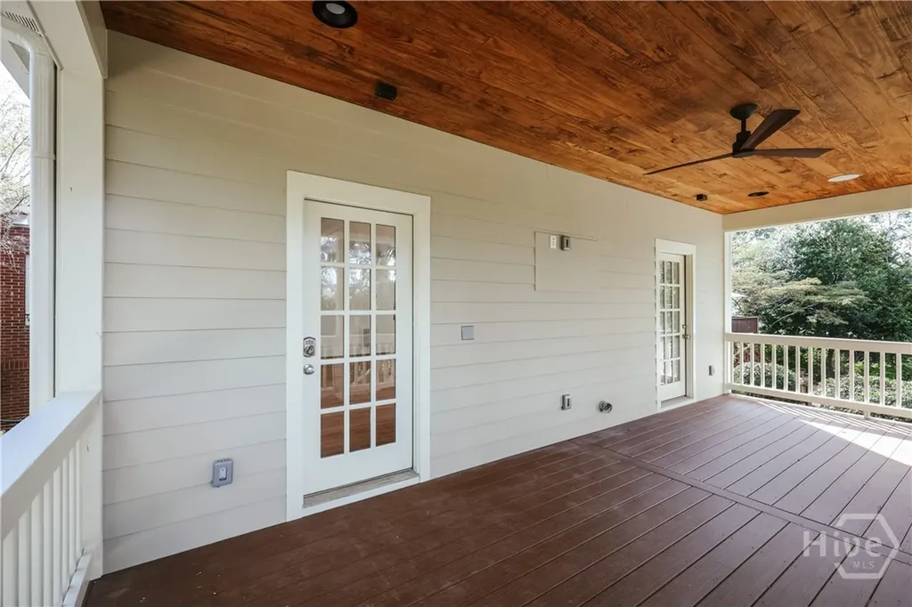 221 University Drive Athens GA 30605