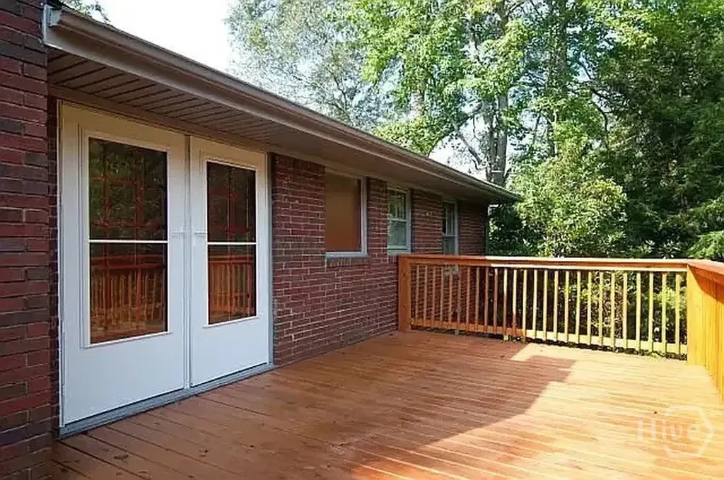 110 S Homewood Drive Athens GA 30606