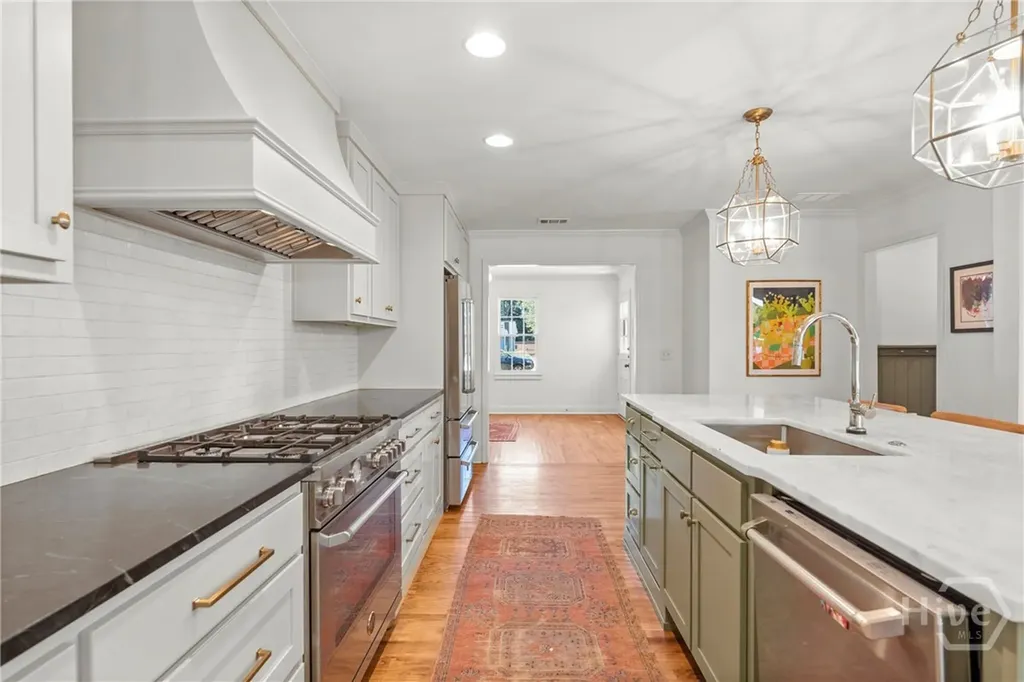 410 Sunset Drive Athens GA 30606