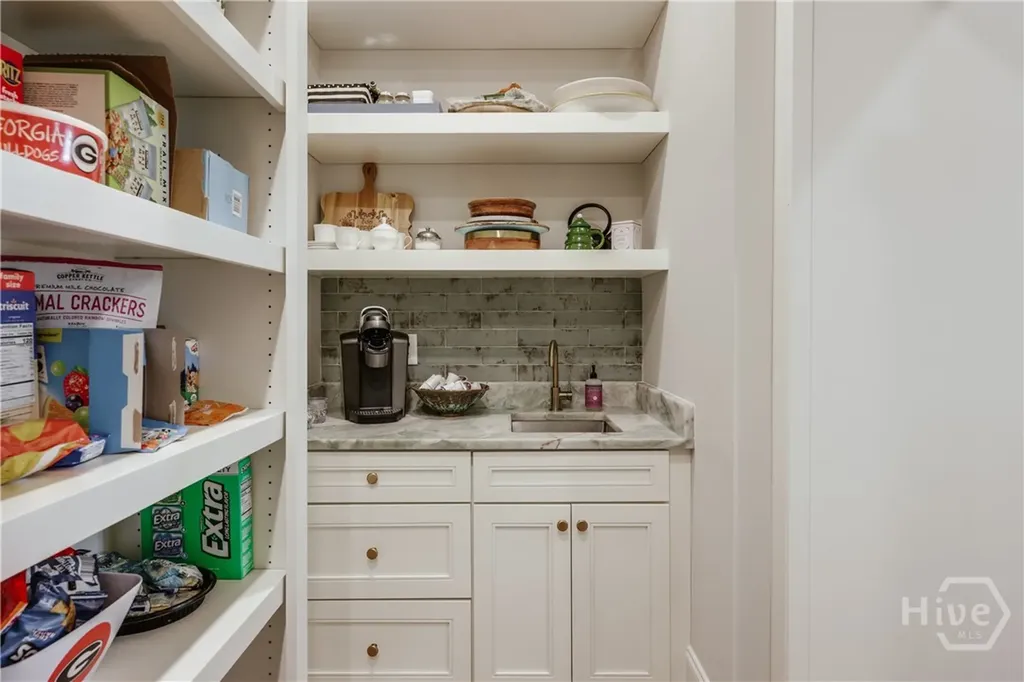 1180 Allgood Road Athens GA 30606