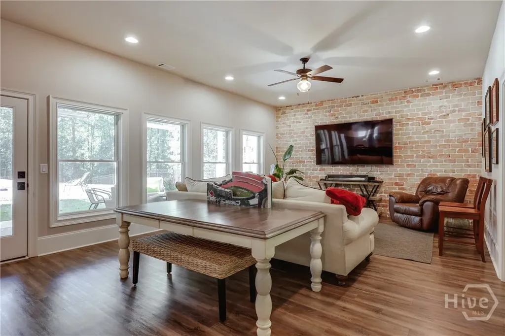 1180 Allgood Road Athens GA 30606