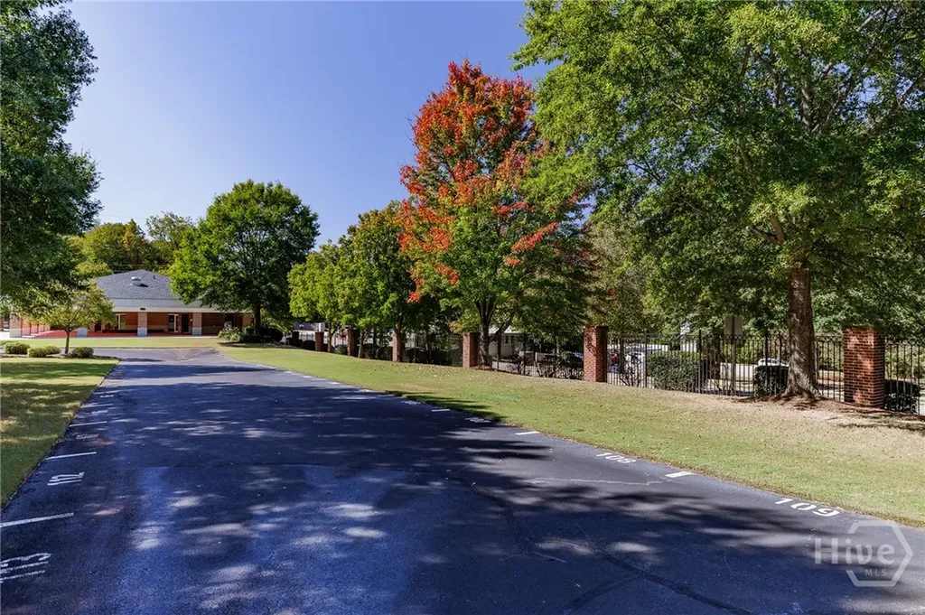 225 Oak Street Athens GA 30605