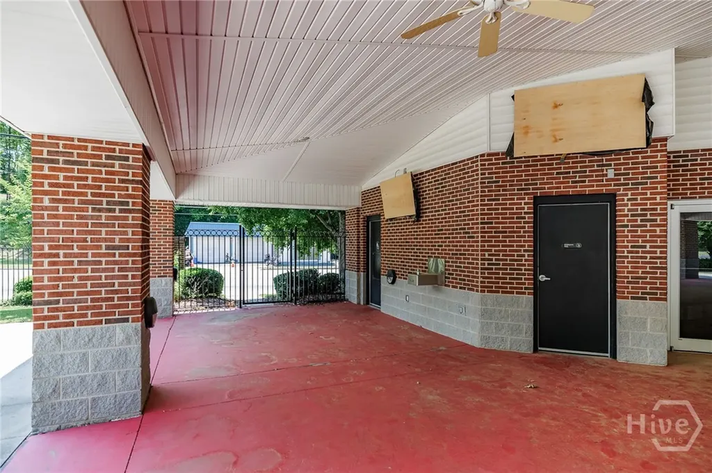 225 Oak Street Athens GA 30605