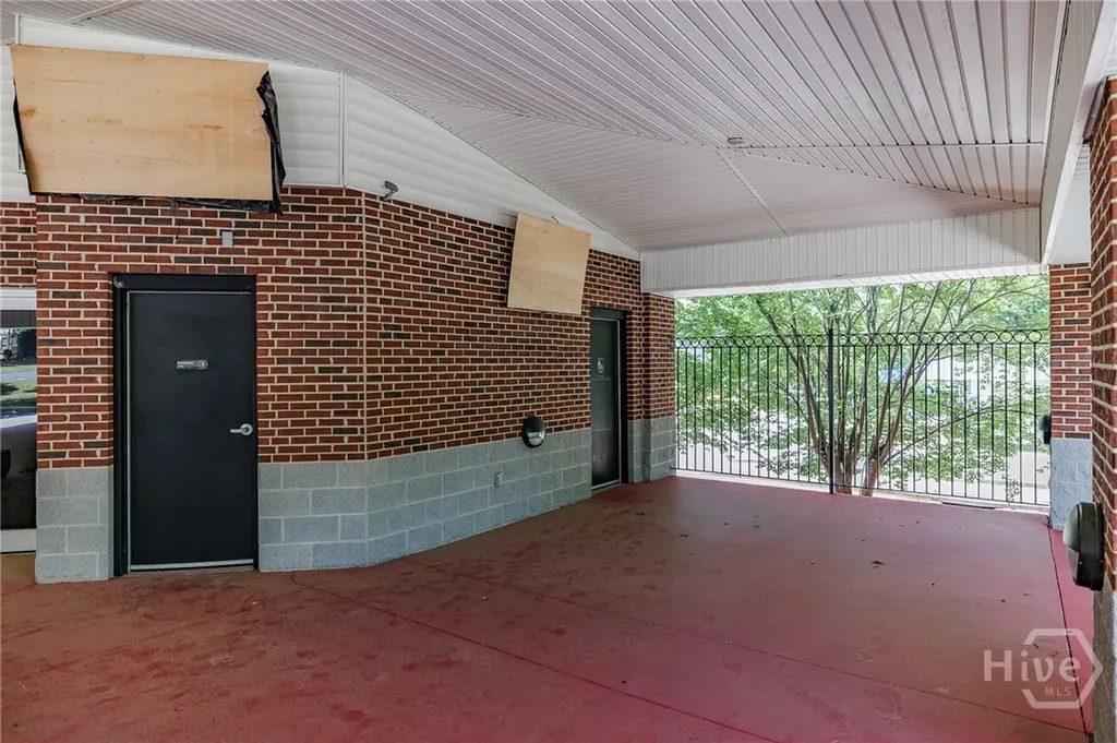 225 Oak Street Athens GA 30605