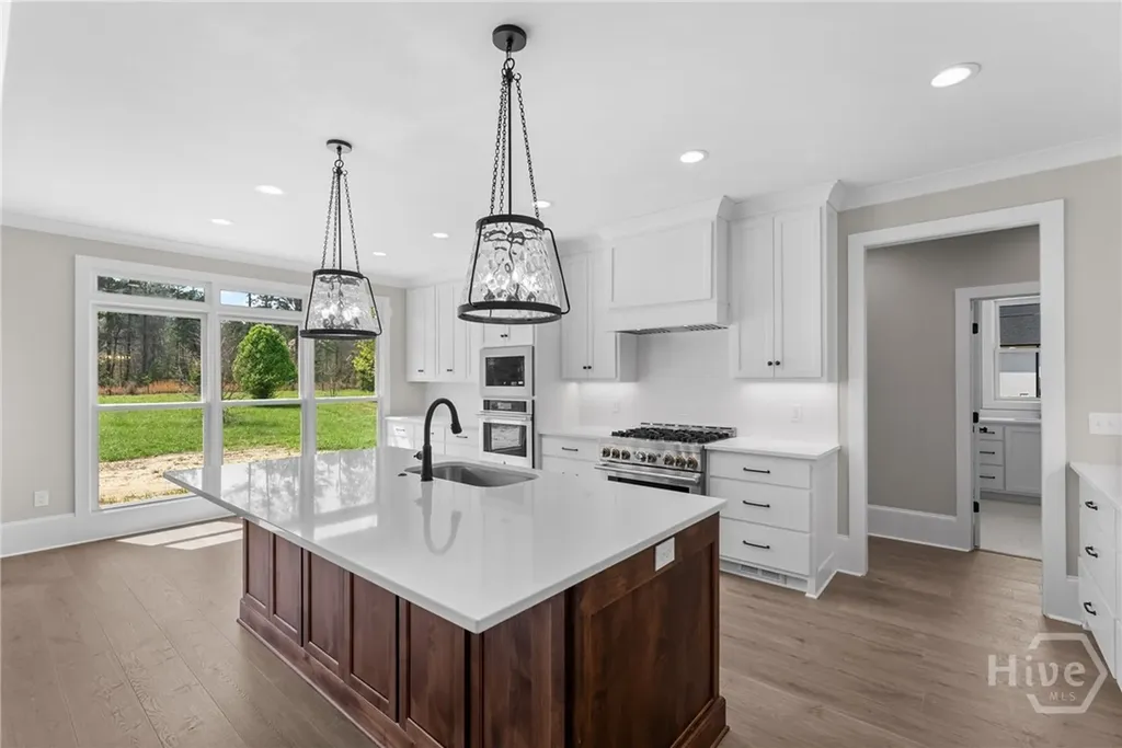 1300 Manjula Lane Watkinsville GA 30677