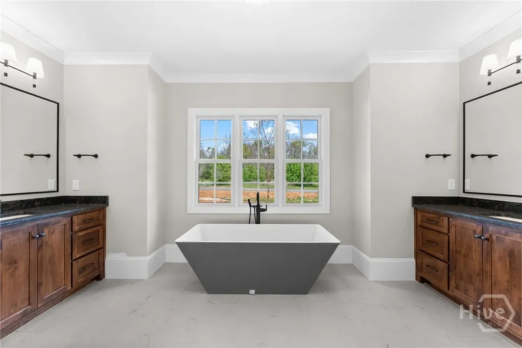 1300 Manjula Lane Watkinsville GA 30677