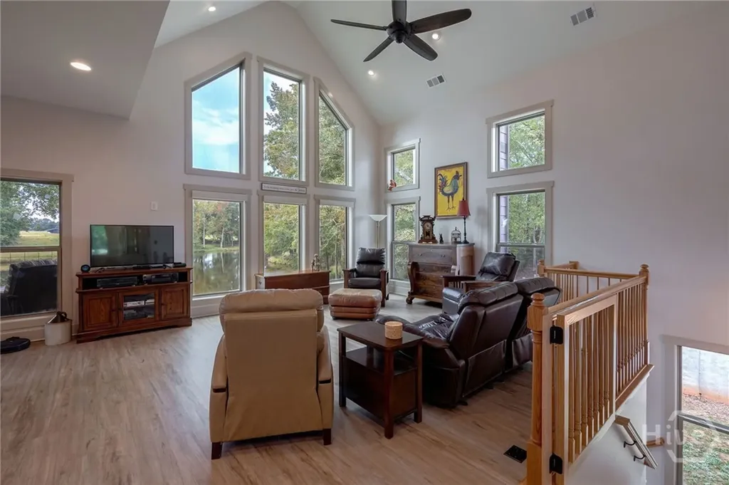 1364 Old Bishop Road Bishop GA 30621