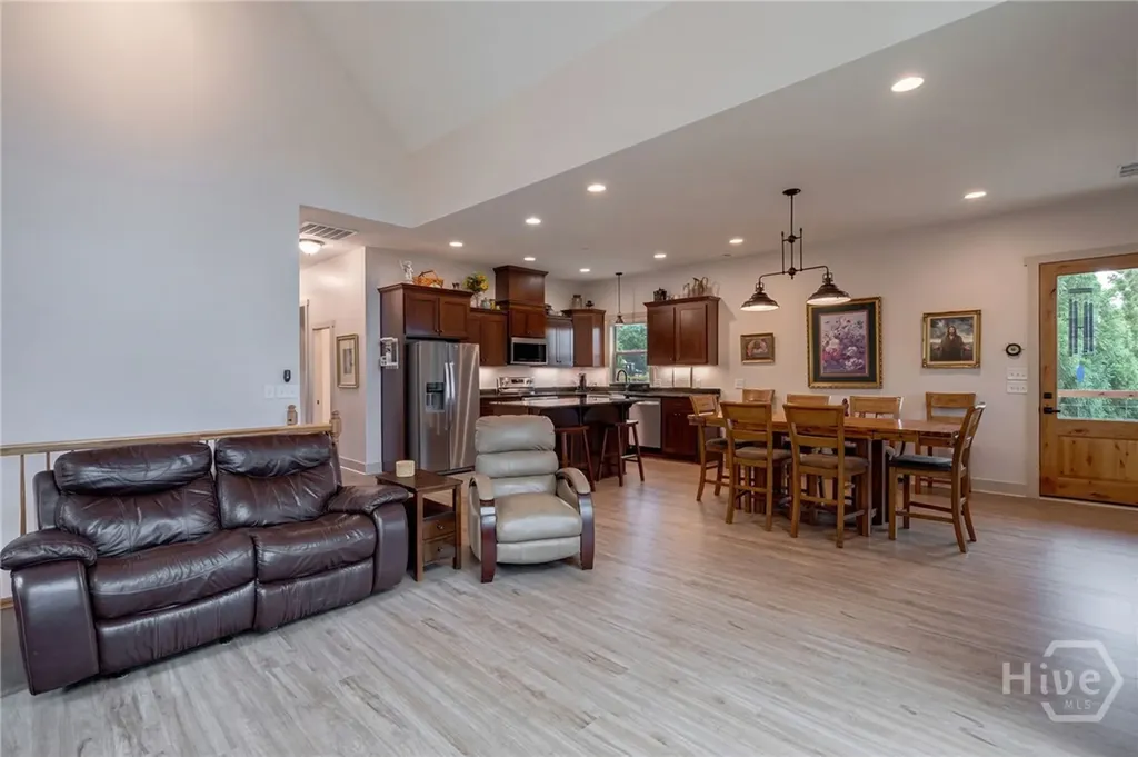 1364 Old Bishop Road Bishop GA 30621