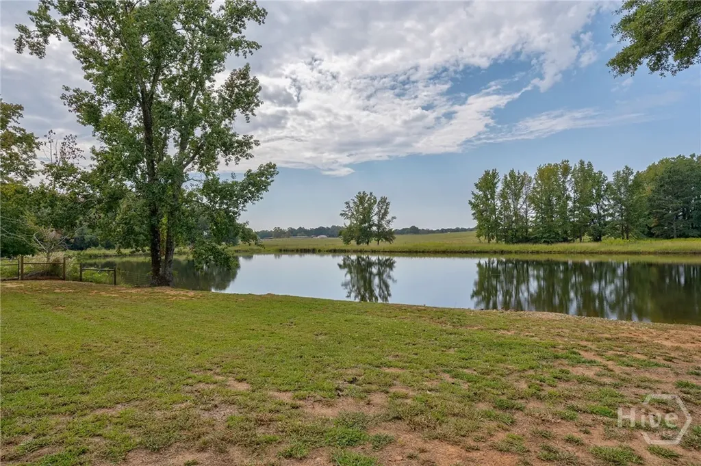 1364 Old Bishop Road Bishop GA 30621