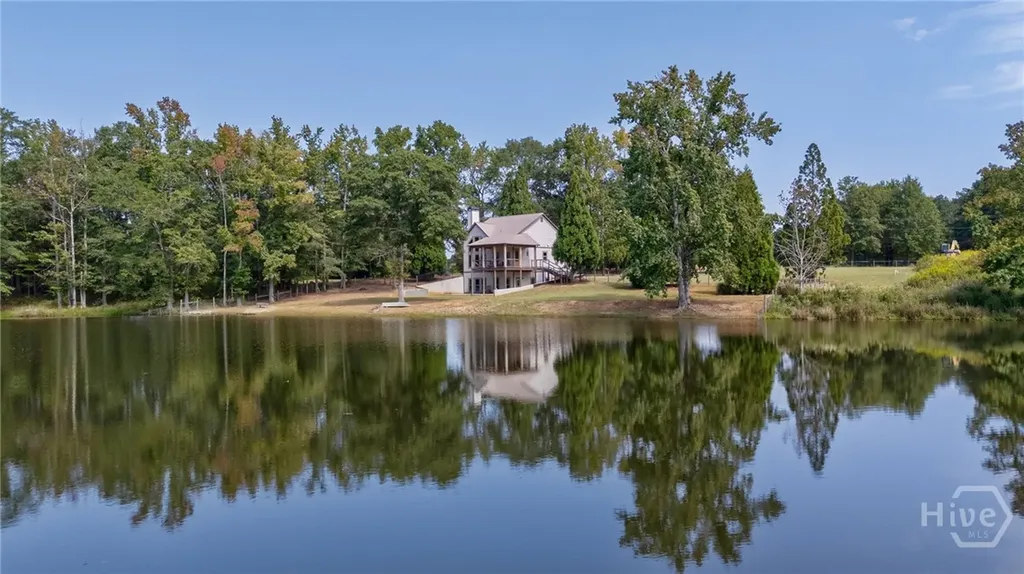 1364 Old Bishop Road Bishop GA 30621