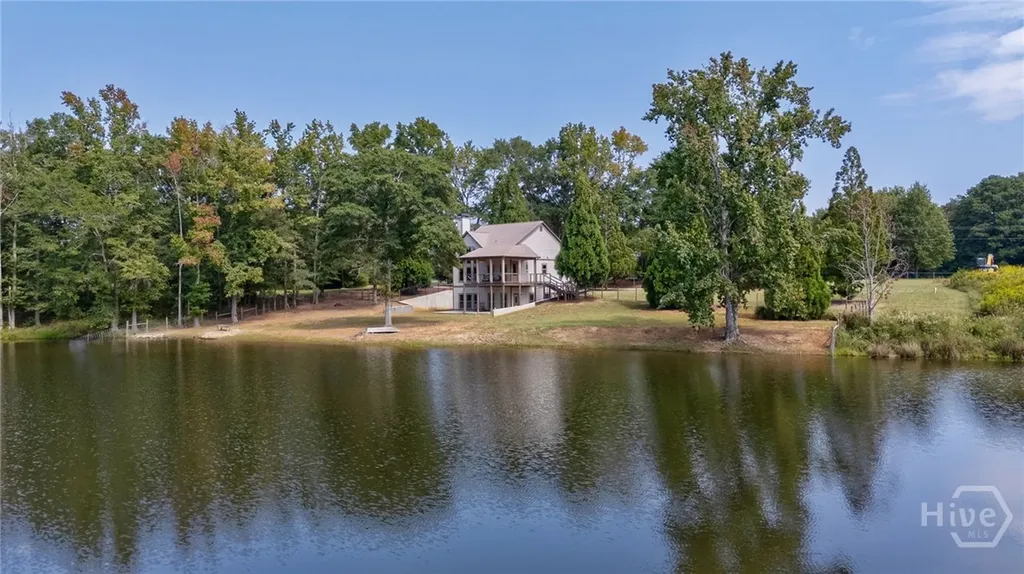 1364 Old Bishop Road Bishop GA 30621