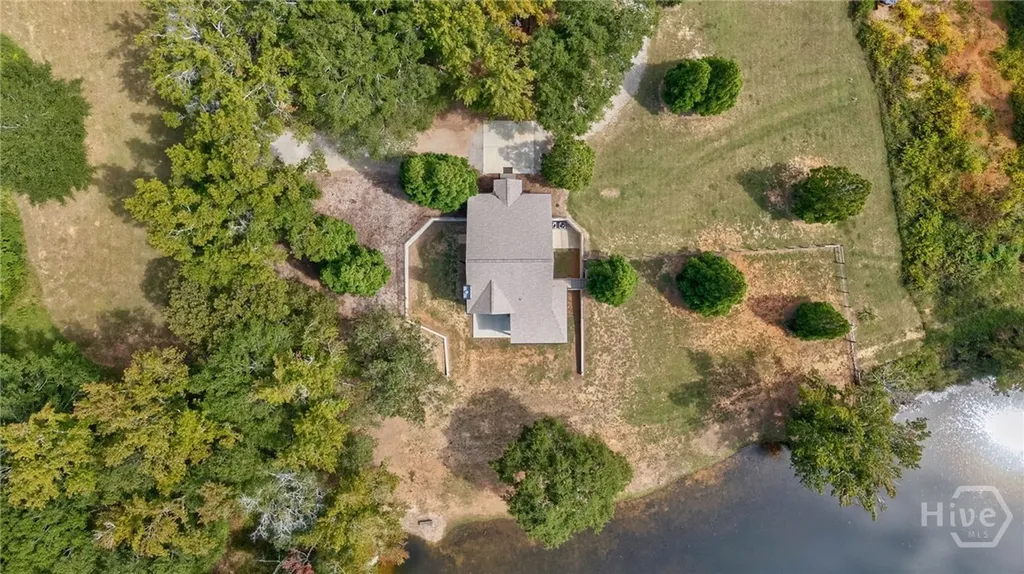 1364 Old Bishop Road Bishop GA 30621