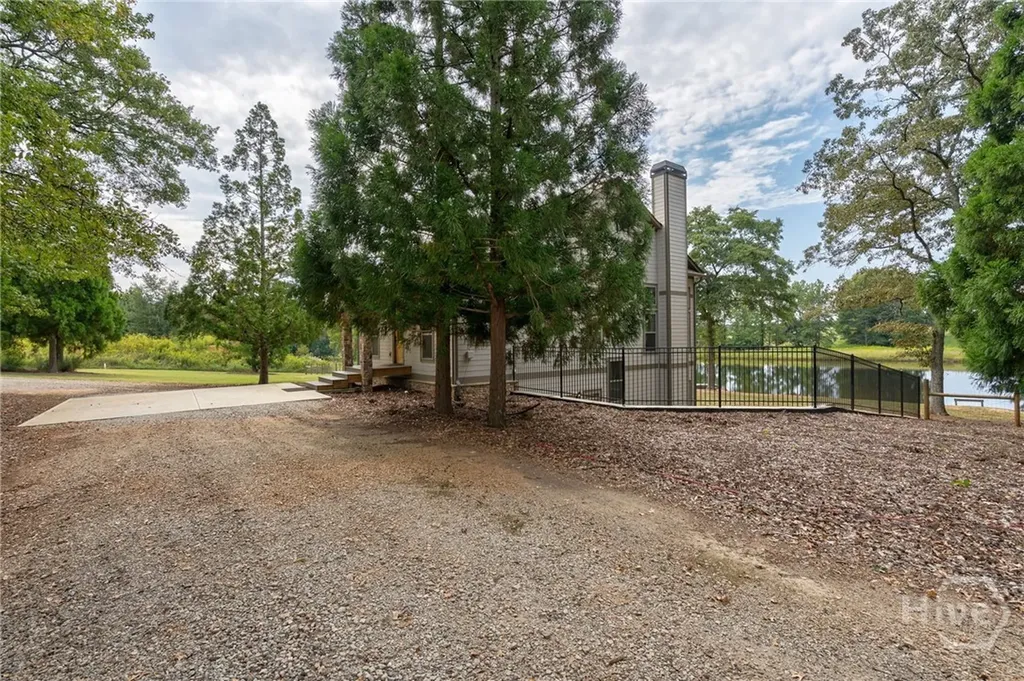1364 Old Bishop Road Bishop GA 30621