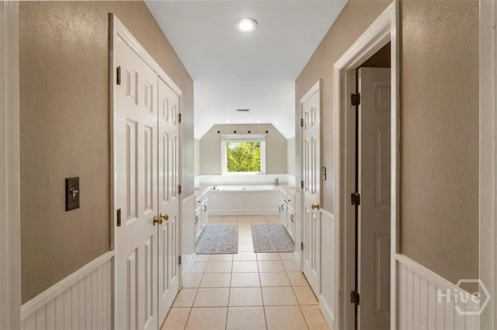 165 Emerald Drive Athens GA 30605