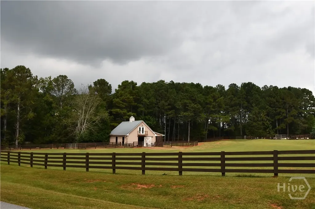 1040 Pimlico Lane Bishop GA 30621