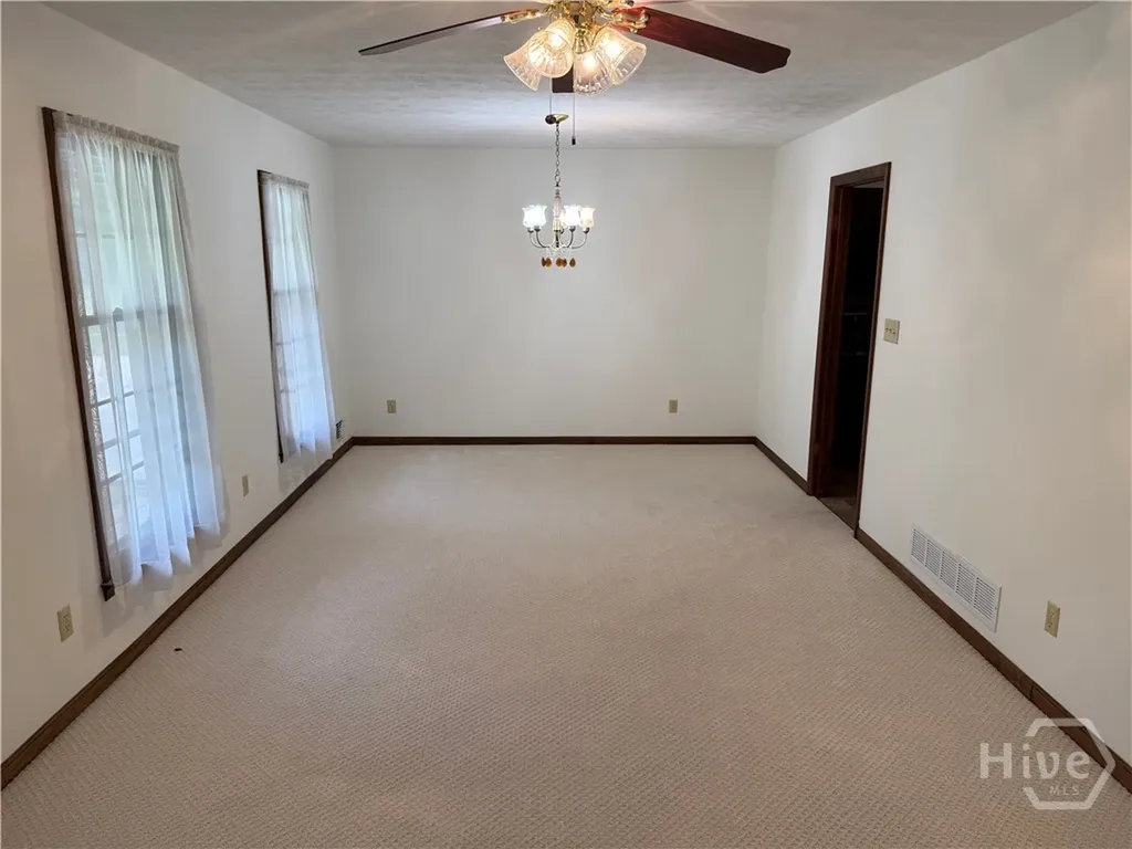 345 E Richard Way E Athens GA 30605