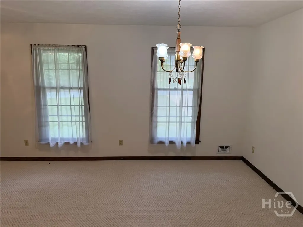 345 E Richard Way E Athens GA 30605