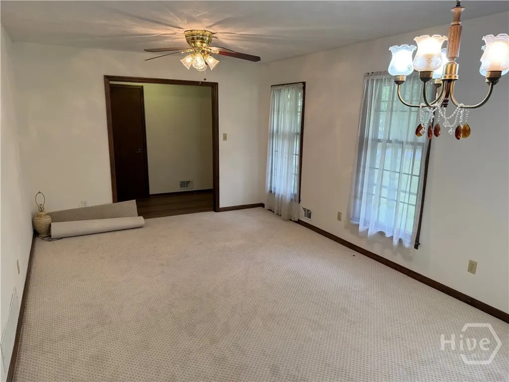 345 E Richard Way E Athens GA 30605