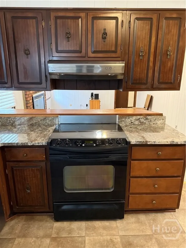 345 E Richard Way E Athens GA 30605