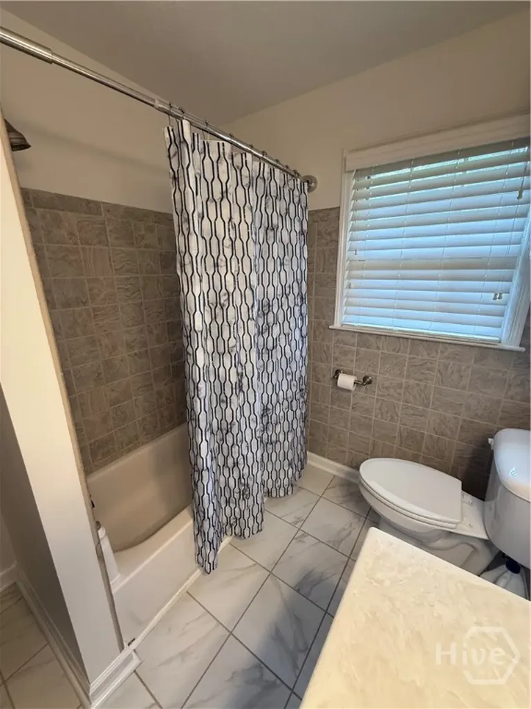 345 E Richard Way E Athens GA 30605