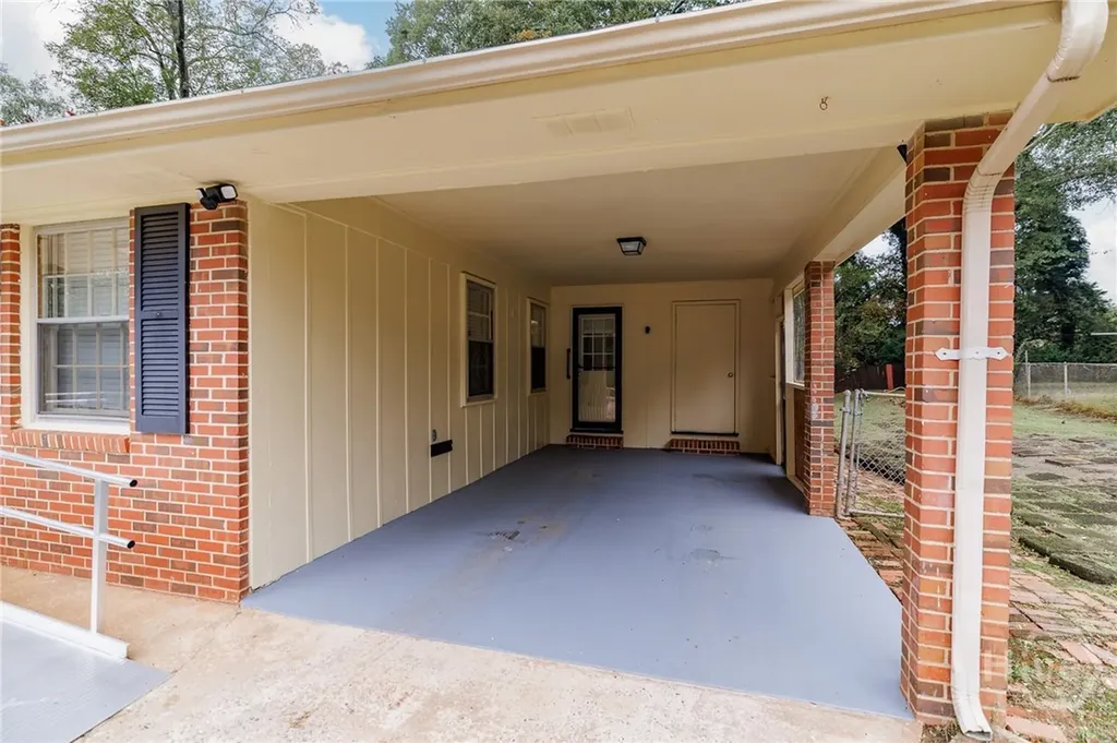 325 Jefferson River Road Athens GA 30607